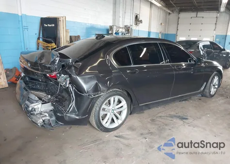 2016 BMW 750I xDrive z USA, uszkodzony, nr VIN WBA7F2C59GG420256